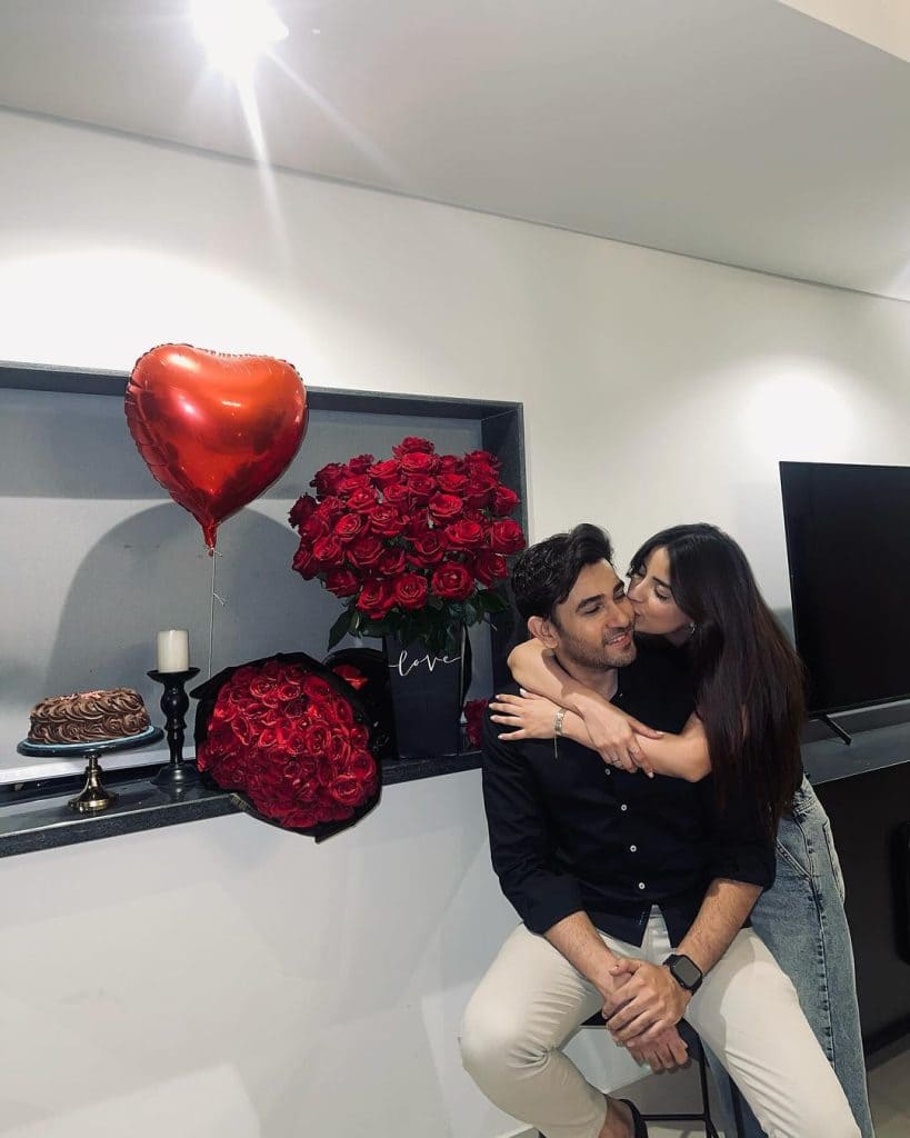 Pakistani Celebrities Celebrate Valentine Day