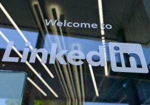 Use of Hashtags on LinkedIn