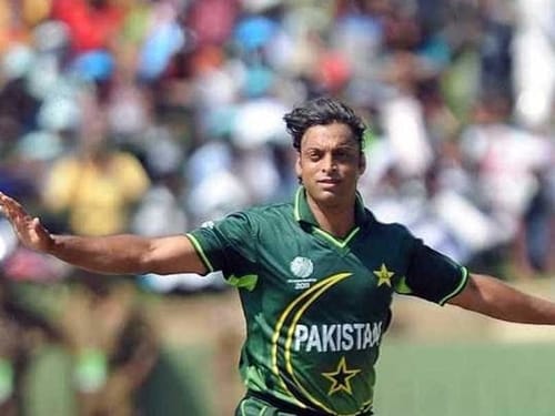 Fastest Cricket Bowler