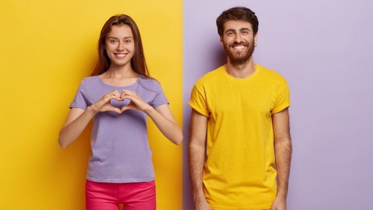 7 Signs You\'re Fallen In Love With Your Best Friend