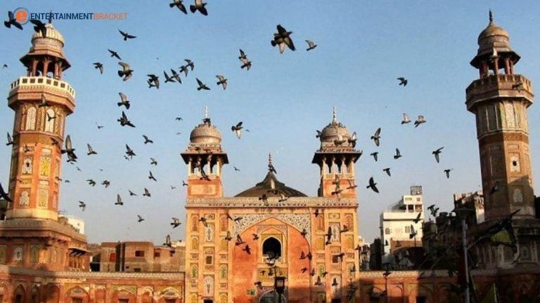 6 Most Beautiful Mosques In Pakistan