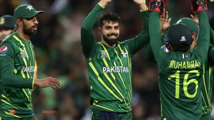 From Last on the Table, Pakistan Qualifies for The T20 World Cup Final
