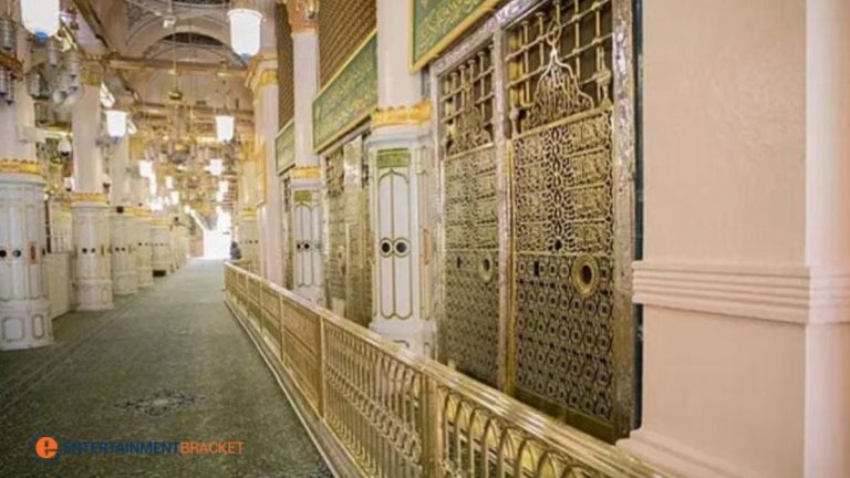A New Wall of gold and Copper Around the Roza e Rasool ﷺ